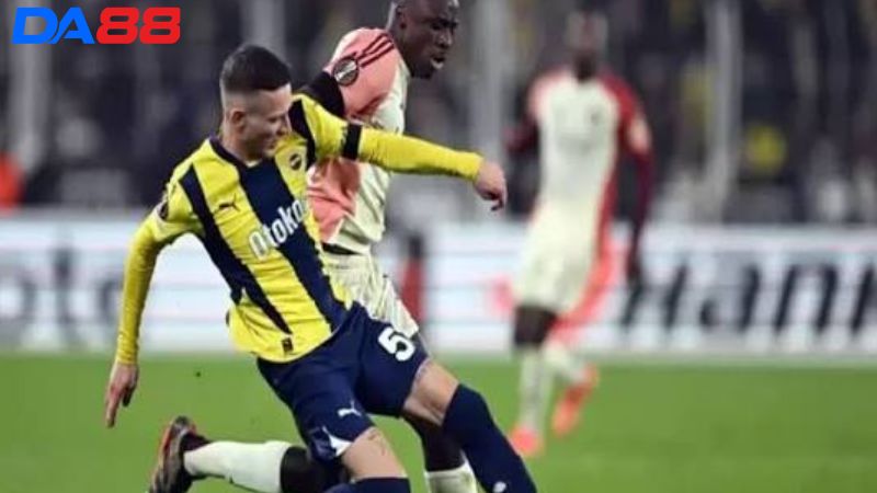 Lịch sử đối đầu Fenerbahce vs Lyon